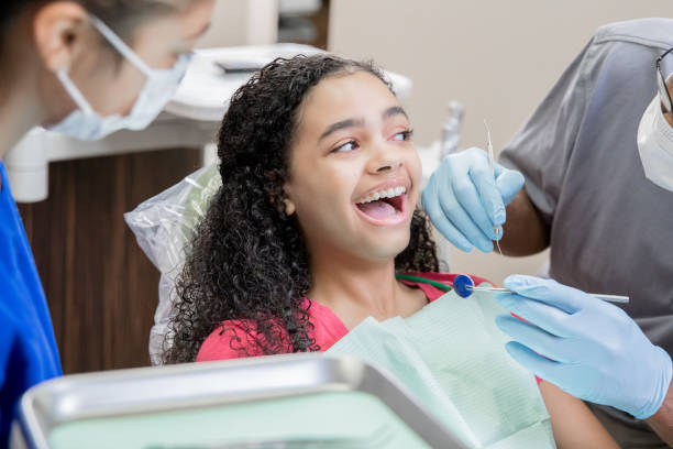 Best Emergency Dental Care for Broken or Chipped Teeth in Cochituate, MA